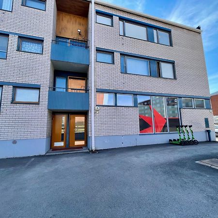 Kiva Majoitus 1-4Hloe, 500M Keskustaan, Parkkipaikka Apartment Oulu Exterior photo